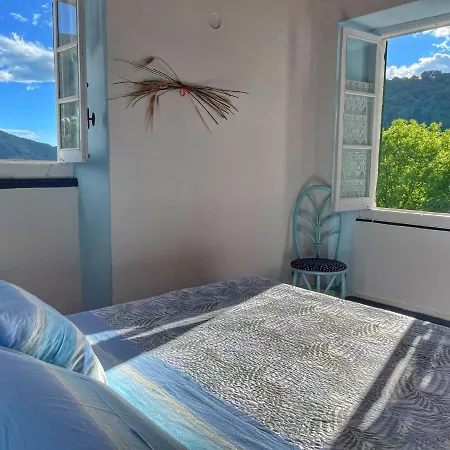 La Casa Con Giardino Tra Borghi, Boschi Cascate E Natura