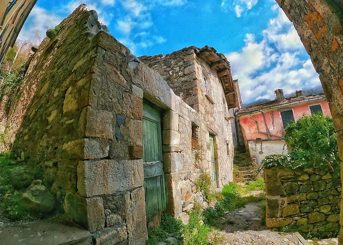 La Casa Con Giardino Tra Borghi, Boschi Cascate E Natura Borzonasca